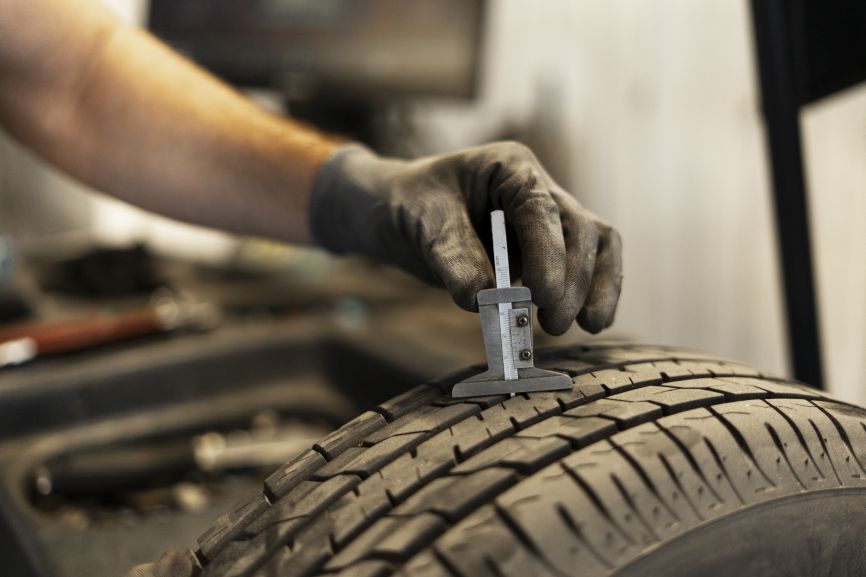 auto king checks safe tyre tread levels for uk drivers