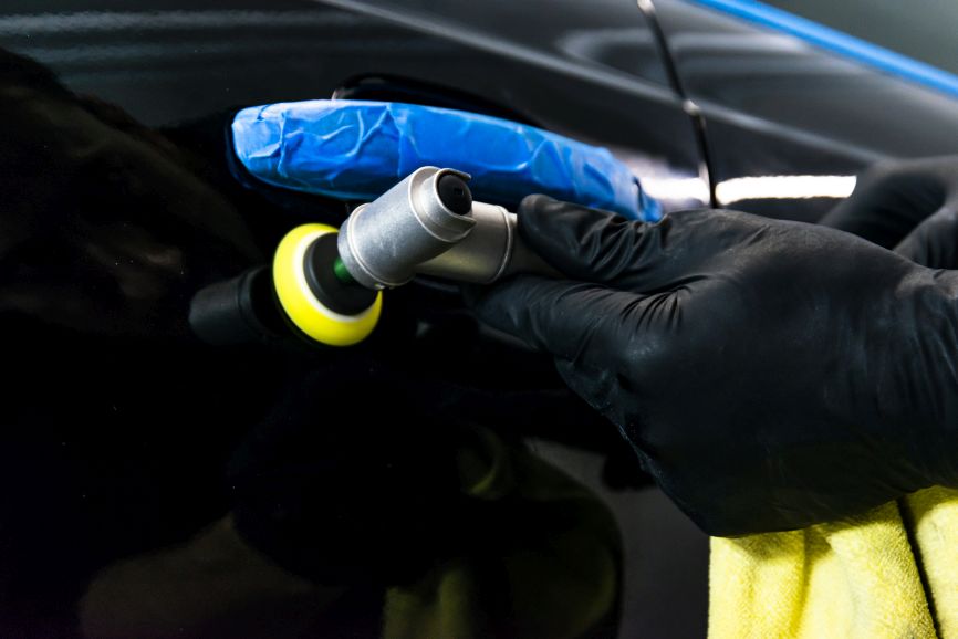 paintless dent removal cost for restoring minor car body dents