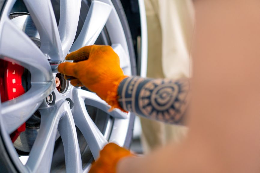 alloy wheel corrosion can cause slow tyre pressure loss around the rim